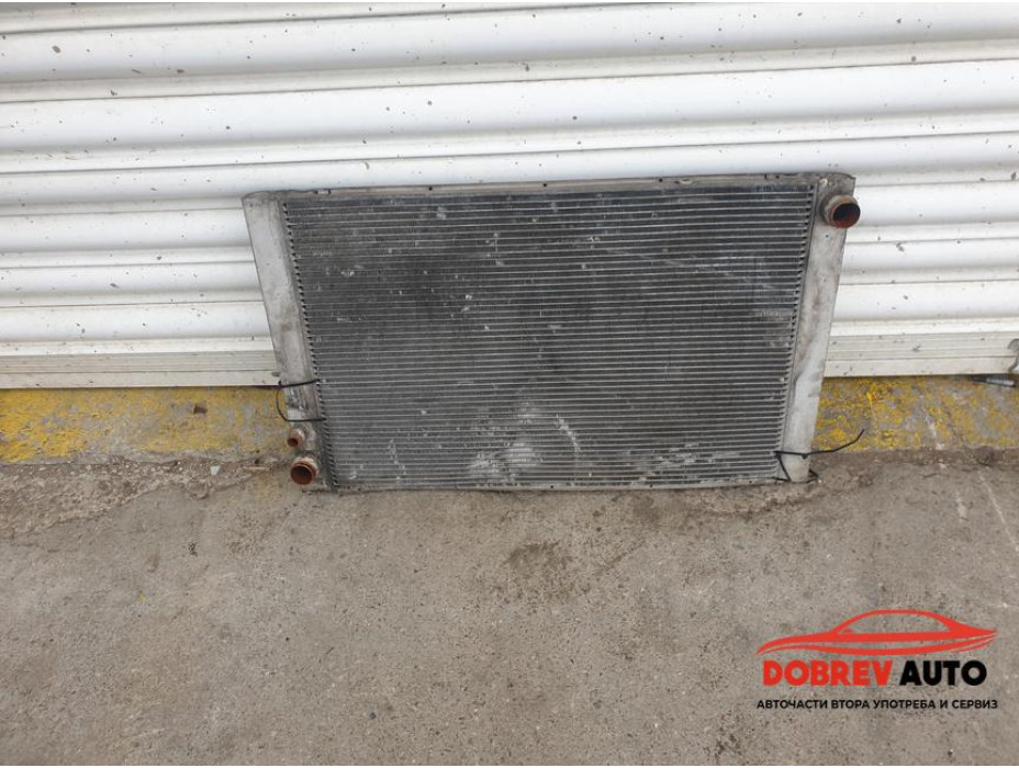 Воден радиатор за Audi A8 D3 4.2 TDI