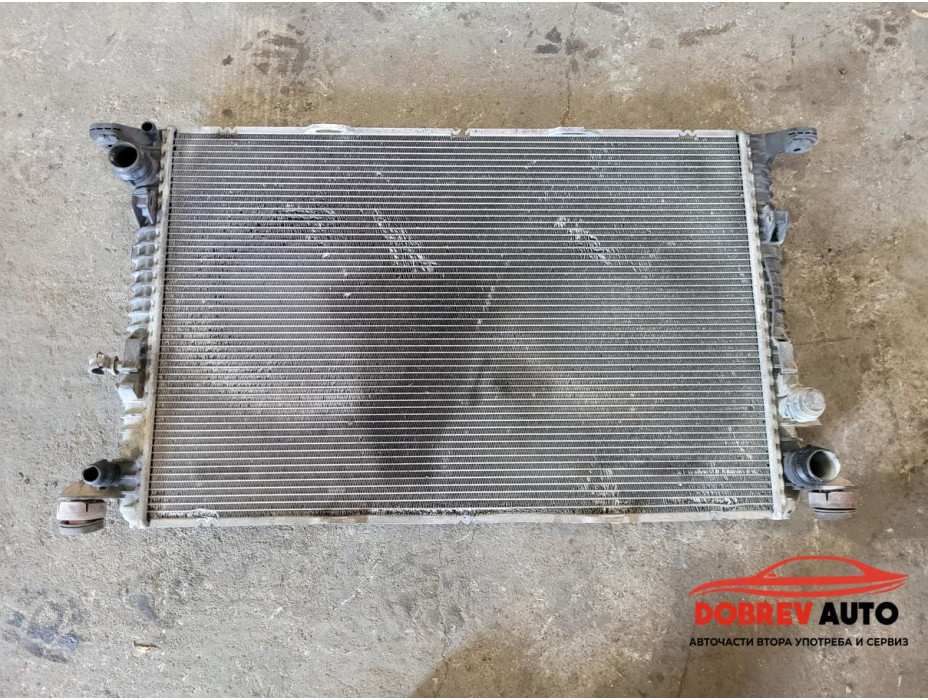 Воден радиатор за Audi A8 D4 3.0 TDI Воден радиатор за Audi A8 D4 3.0 TDI