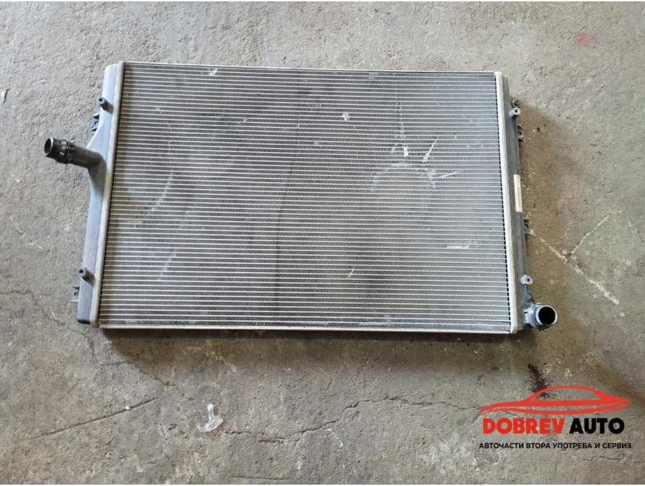 Воден радиатор за VW Passat B6