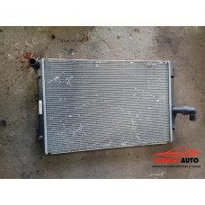 Воден радиатор за VW Passat B7