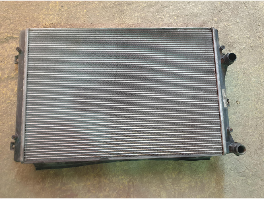 Воден радиатор за VW Passat CC 2.0TSI