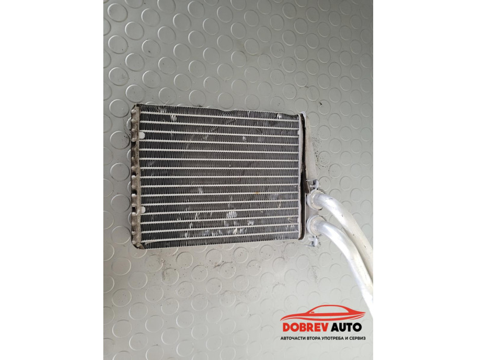 Воден радиатор парно за Mercedes ML 420 Class W164 Воден радиатор парно за Mercedes ML 420 Class W164