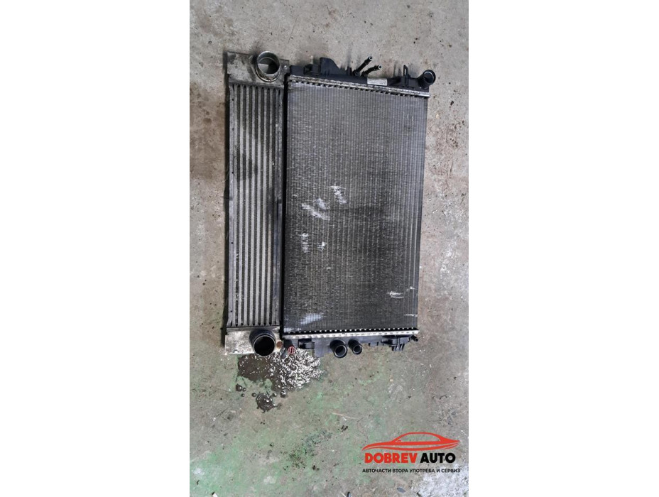 Воден радиатор с кулер за Mercedes Vito W639 Воден радиатор с кулер за Mercedes Vito W639