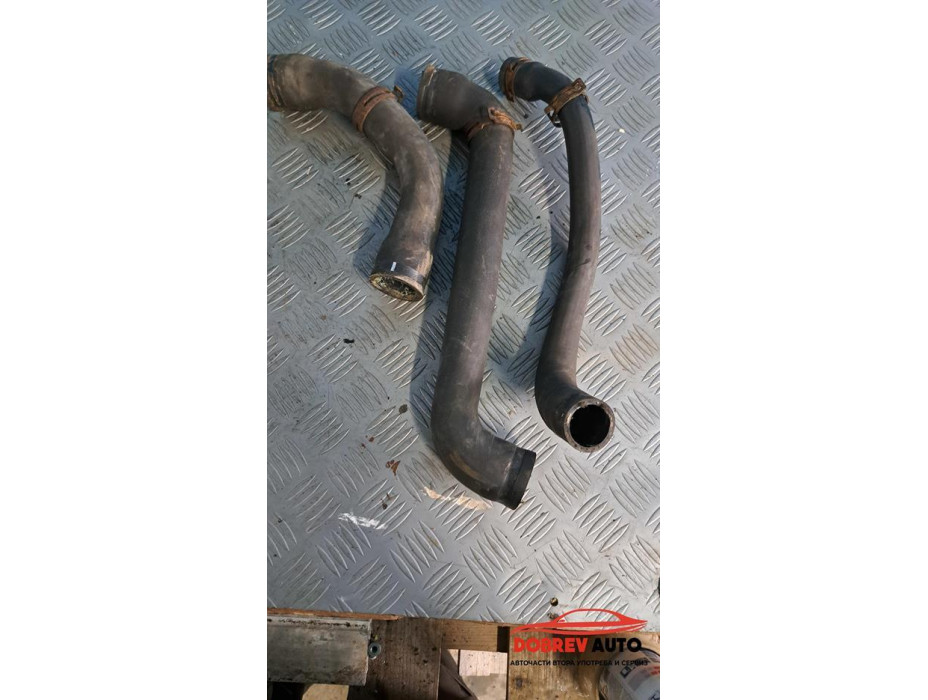 Водни маркучи за Mercedes Vito W639 Водни маркучи за Mercedes Vito W639