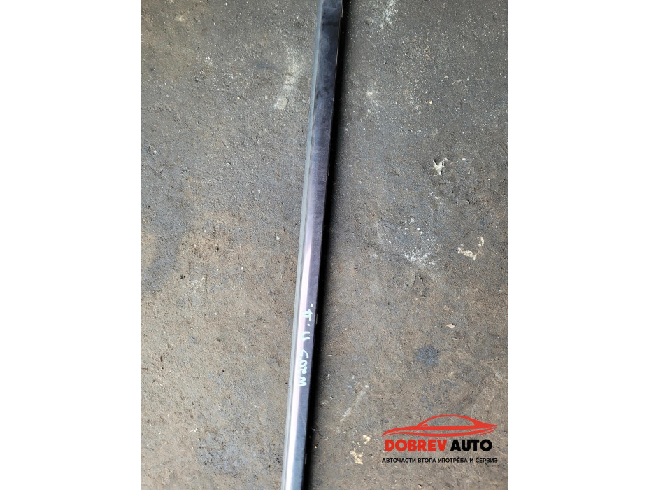 Водобранна лайсна (предна дясна) за Mercedes C Class W203 Водобранна лайсна (предна дясна) за Mercedes C Class W203