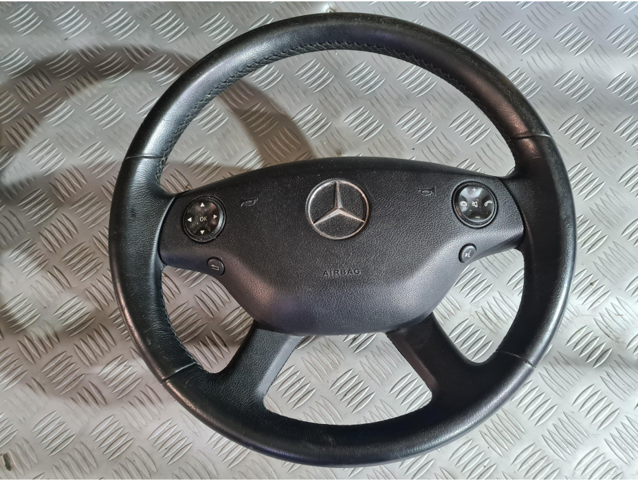 Волан за Mercedes S320 CDI W221 Волан за Mercedes S320 CDI W221