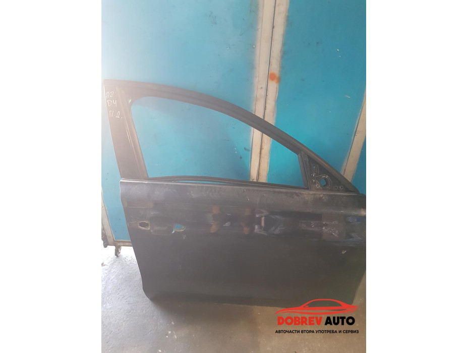 Врата (предна дясна) за Audi A8 D4