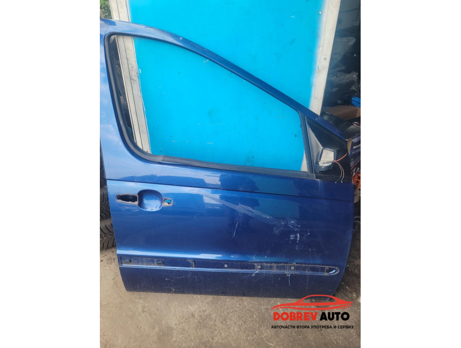 Врата (предна дясна) за Mercedes Vaneo W414