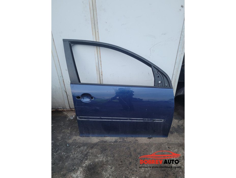 Врата предна дясна за VW Golf V