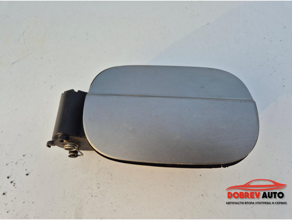 Вратичка за резервоар за Audi A6 4F TDI Вратичка за резервоар за Audi A6 4F TDI