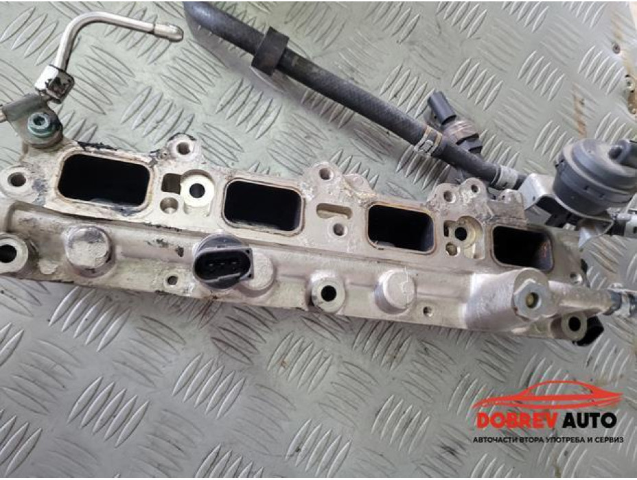 Всмукателен колектор за VW Touran 1.6 FSI