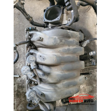 Всмукателен колектор (с газ) за Audi A6 C6 (4F) 4.2i