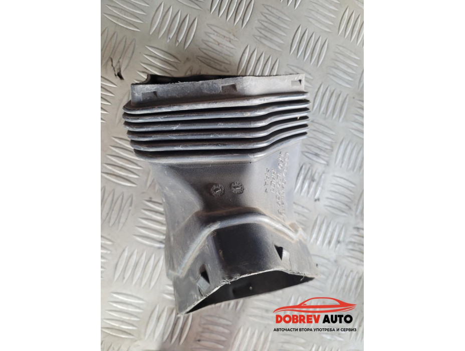 Въздушна тръба (2) за Audi A6 C6 (4F) 4.2i
