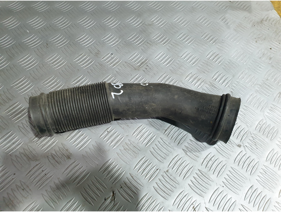 Въздушна тръба за Audi A4 B5 1.8i - 2