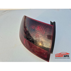 Външен ляв стоп (комби) за Audi A6 4F TDI 