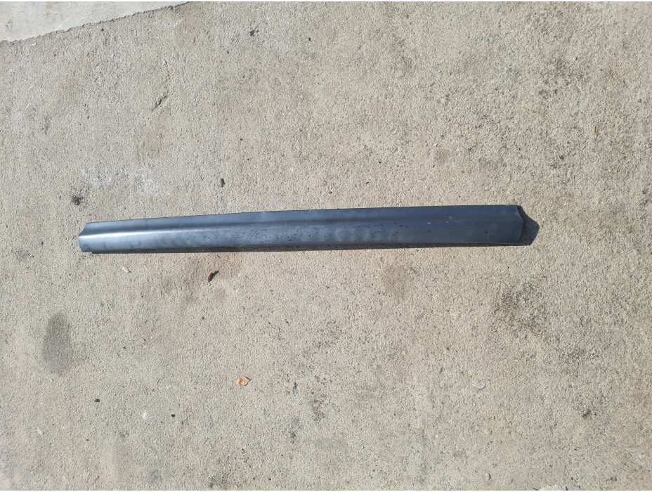 Външна лайсна за заден капак за Opel Zafira A 2.2 i 147 к.с. Външна лайсна за заден капак за Opel Zafira A 2.2 i 147 к.с.