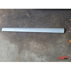 Външна лайсна (странична - лява) за Mercedes Viano W639