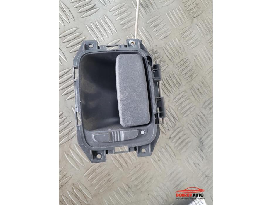 Вътрешна дръжка (задна лява) за Mercedes Viano W639