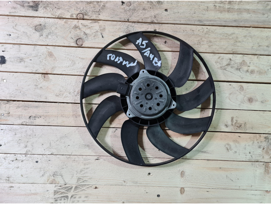 Голяма охладителна перка за Ауди А5 3.0 ТДИ / Audi A5 3.0 TDI Голяма охладителна перка за Ауди А5 3.0 ТДИ / Audi A5 3.0 TDI