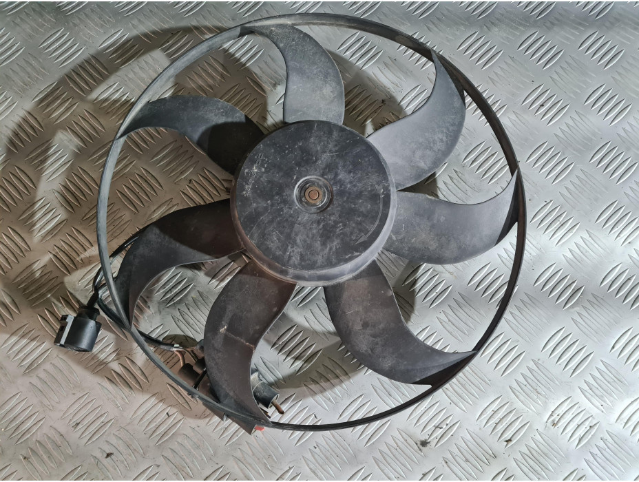 Голяма перка за VW Golf 5 1.6FSI