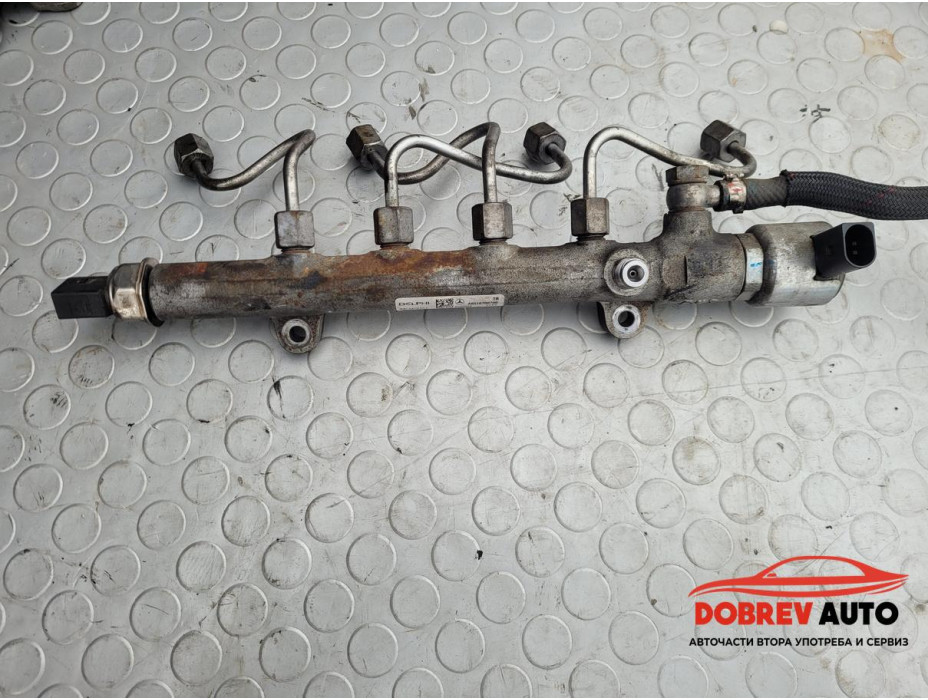 Горивен рейл с датчици за Mercedes C220 W205