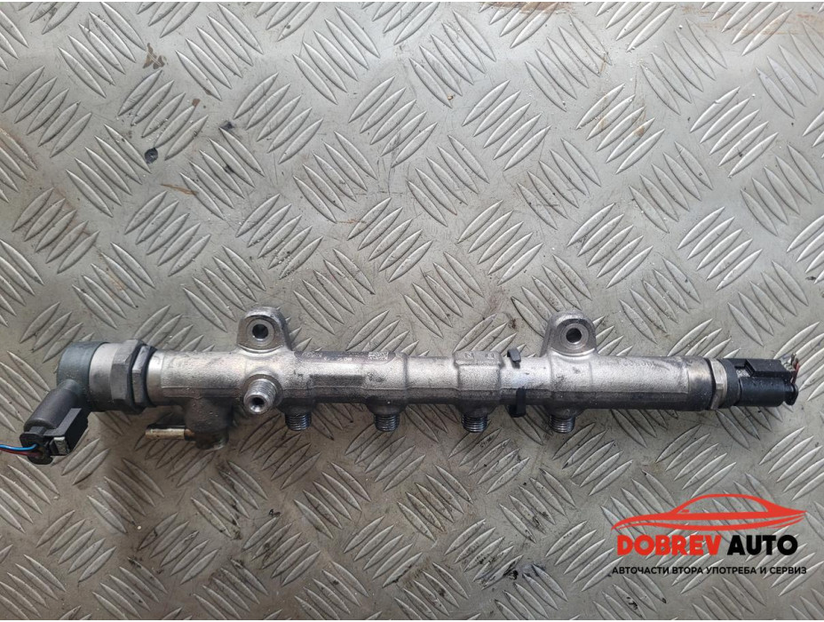 Горивен рейл (с датчици) за Mercedes E Class W212 2.2 CDI Горивен рейл (с датчици) за Mercedes E Class W212 2.2 CDI