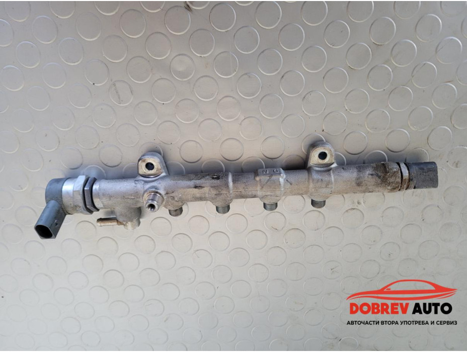 Горивен рейл (с датчици) за Mercedes GLC X253 250 CDI Горивен рейл (с датчици) за Mercedes GLC X253 250 CDI