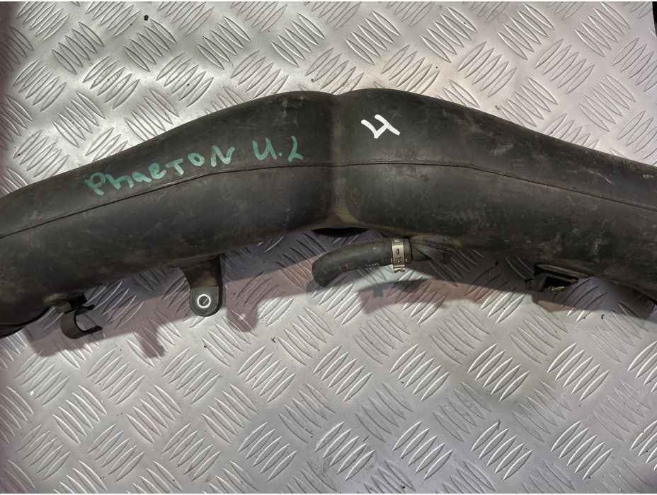 Гофре за Volkswagen Phaeton 4.2i - 4