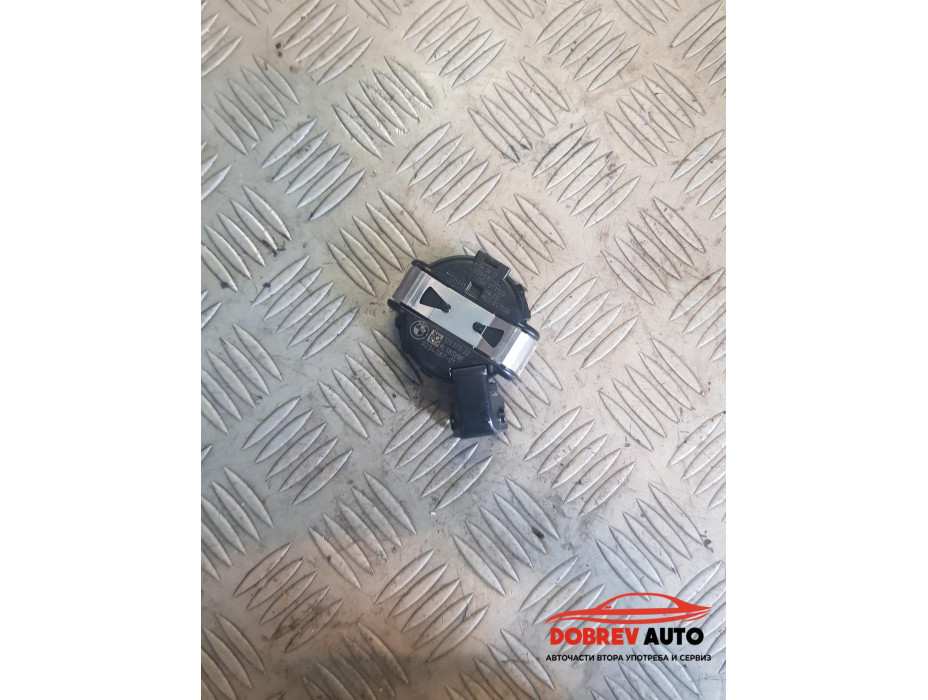 Датчик предно стъкло за BMW F10 520d Sedan