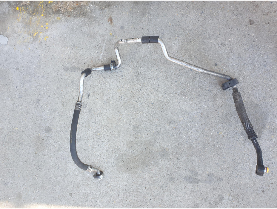 Дебел климатичен маркуч за VW Passat B6 2.0 TDI