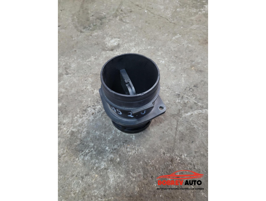 Дебитомер за Audi A5 8T 2.0TFSI 230кс Дебитомер за Audi A5 8T 2.0TFSI 230кс