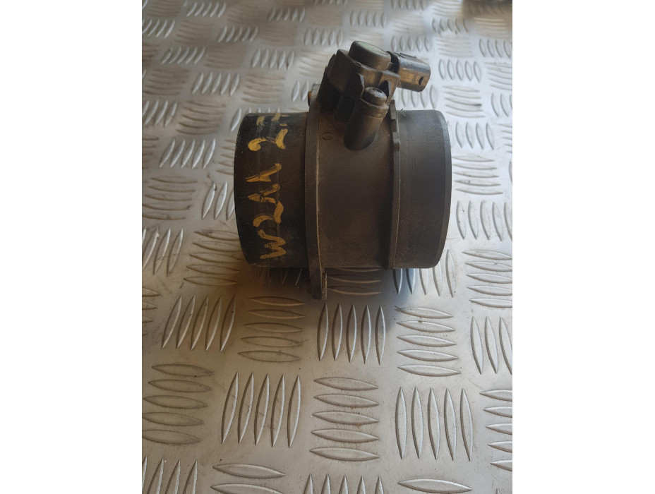 Дебитомер за Mercedes E270 W211 Дебитомер за Mercedes E270 W211