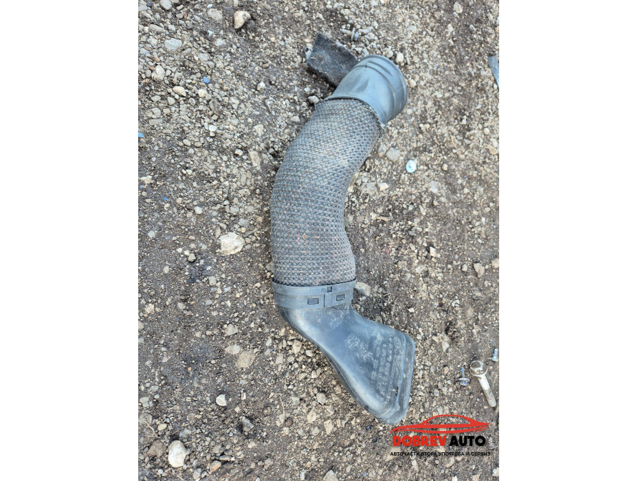 Десен въздуховод двигател зa Mercedes CLS 550 w219