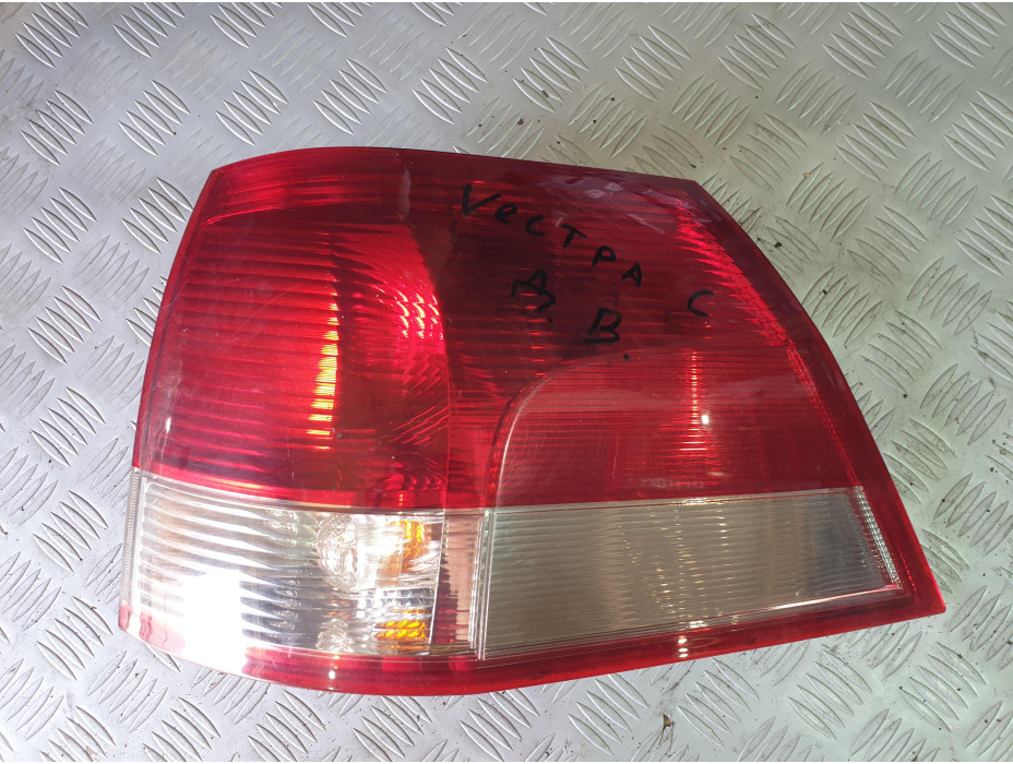 Десен външен стоп за Opel Vectra C Комби