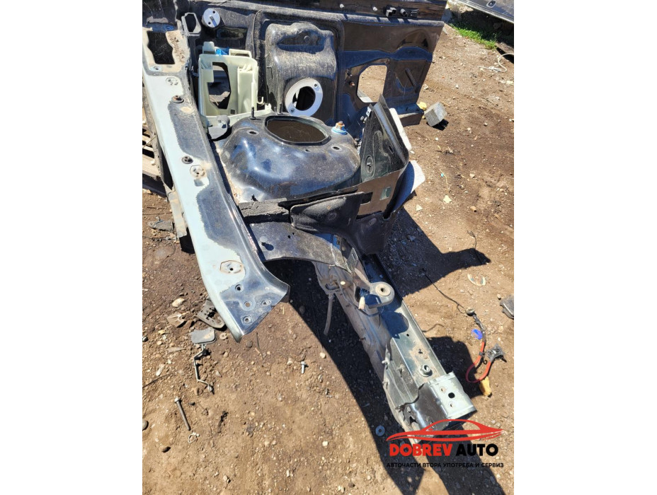 Десен рог, колонки и десен праг за Mercedes CLS W218