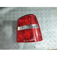 Десен стоп (пукнат) за VW Touran 1.9 TDI