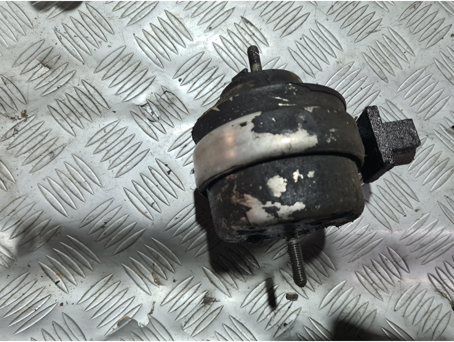 Десен тампон за VW Passat B5 2.5 TDI