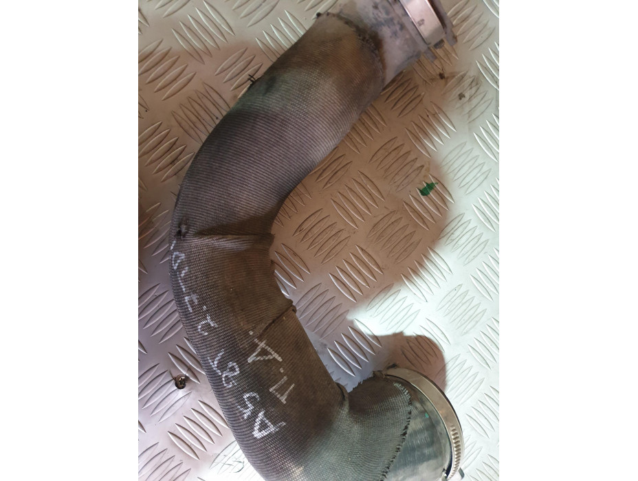 Десен турбопът за Audi A5 8T 2.7TDI Десен турбопът за Audi A5 8T 2.7TDI