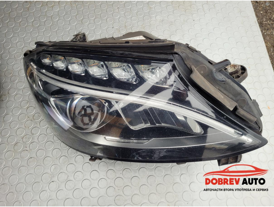 Десен фар за Mercedes  C220 W205 AMG Line