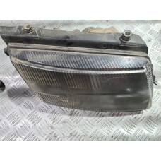 Десен фар за VW Passat B5 2.5 TDI