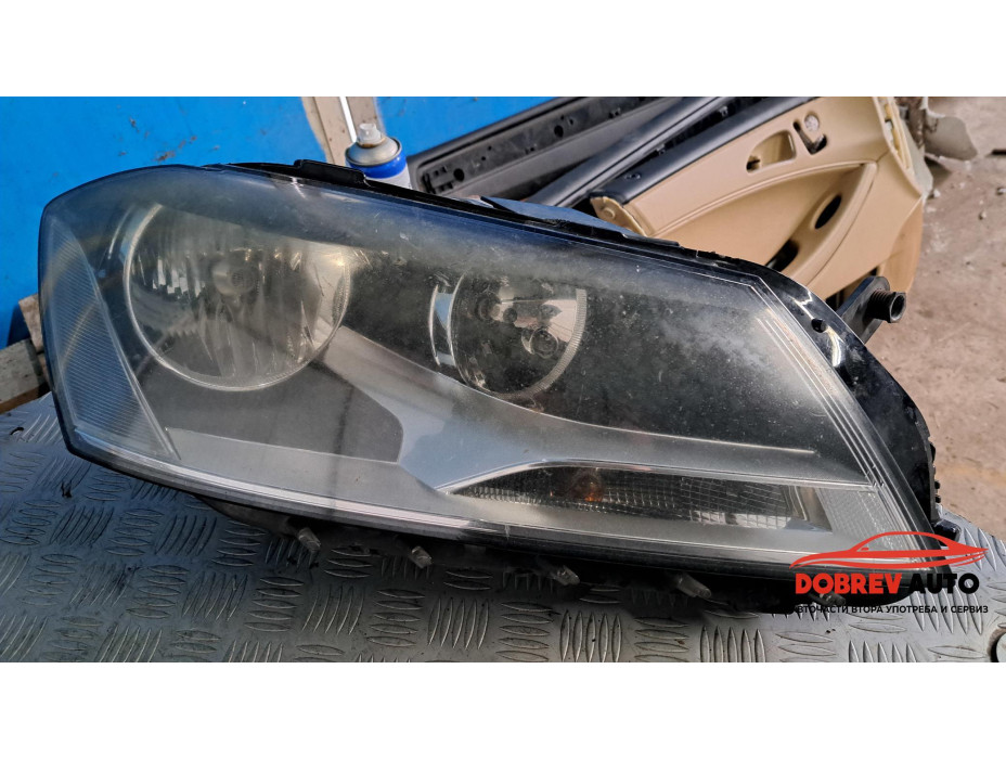 Десен фар за VW Passat B7 1.6 TDI Десен фар за VW Passat B7 1.6 TDI