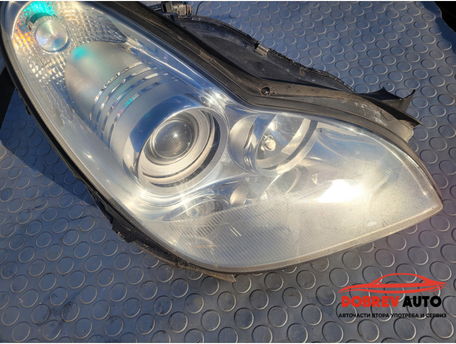 Десен фар (обикновен) за Mercedes CLS 500 W219 306 к.с.