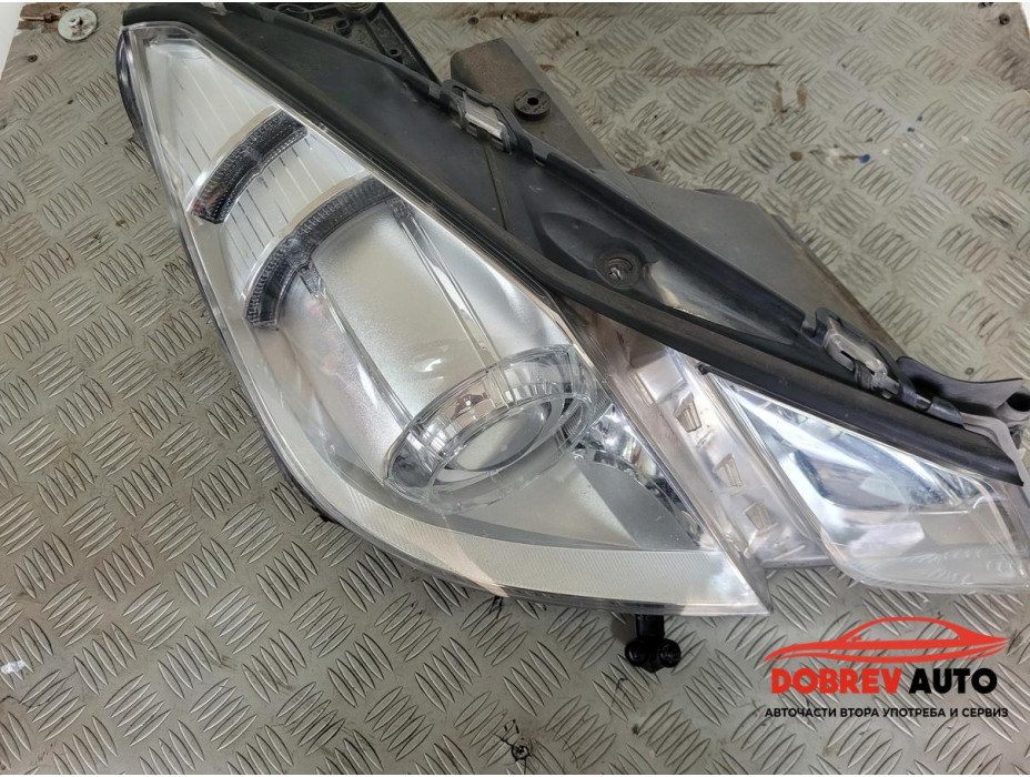 Десен фар (оборудван) за Mercedes E Class C207