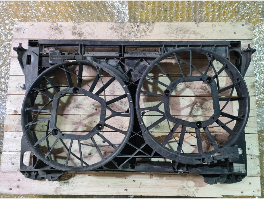 Дифузьор за охладителни перки за Ауди А8 Д3 / Audi A8 D3