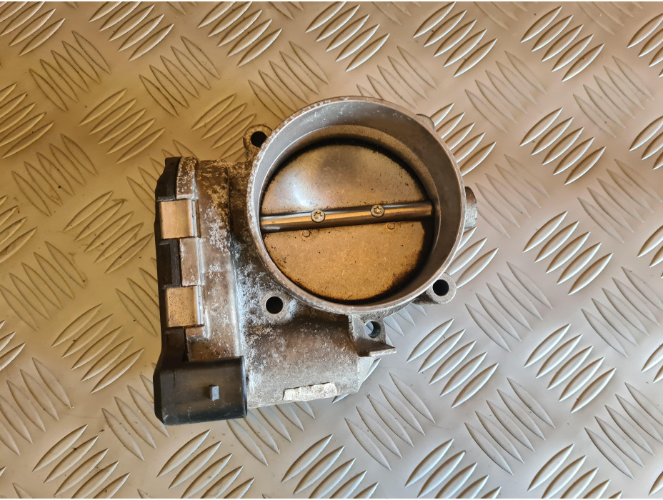 Дросел за Audi A8 D3 4.2i