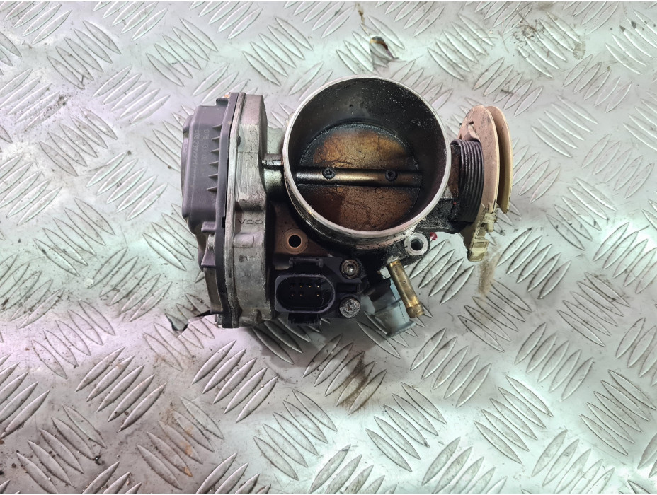 Дросел клапа за Audi A6 C5 2.4 i Automat Sedan