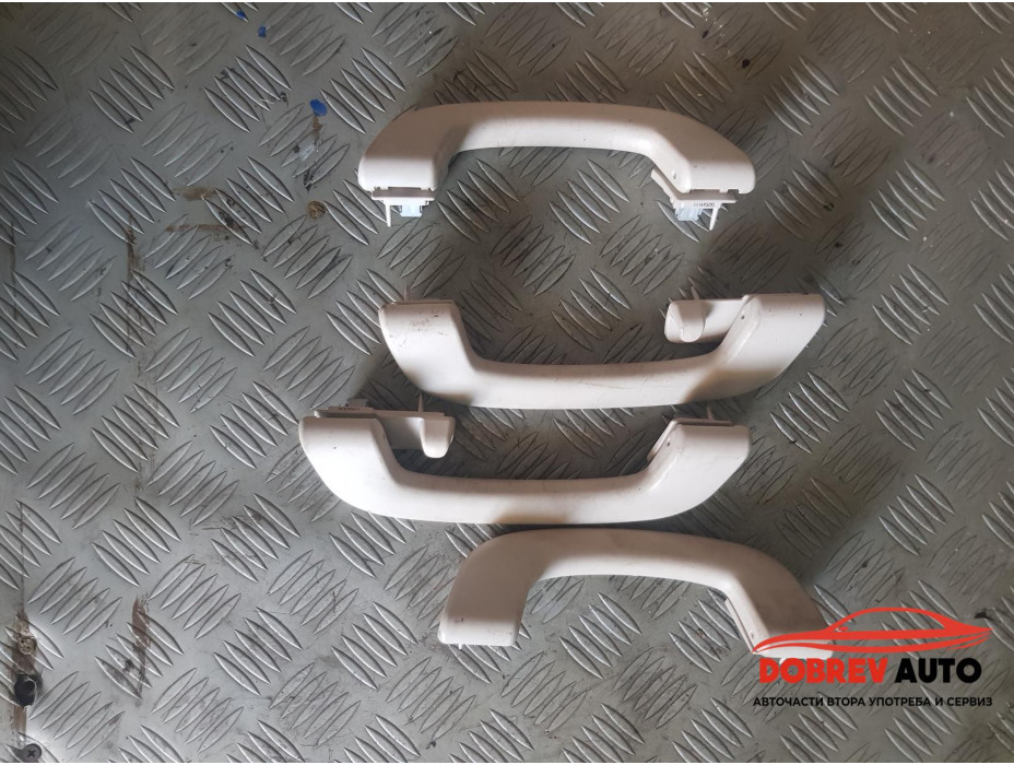 Дръжки таван за BMW F10 520d Sedan Дръжки таван за BMW F10 520d Sedan