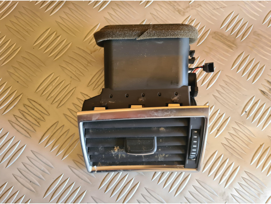 Духалка за табло за Audi A8 D3 4.2i - Хромирана Духалка за табло за Audi A8 D3 4.2i - Хромирана