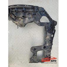 Държач за броня (заден десен) за Audi Q8 (4M)