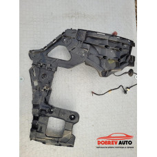 Държач за броня (заден ляв) за Audi Q8 (4M) Държач за броня (заден ляв) за Audi Q8 (4M)